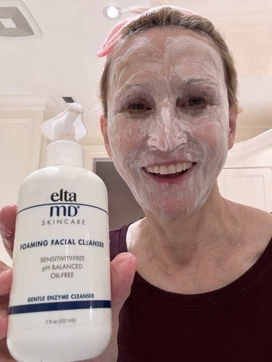 Elta MD Foaming Facial Cleanser Elta MD Foaming Facial Cleanser | Best Face Washes for Mature Skin