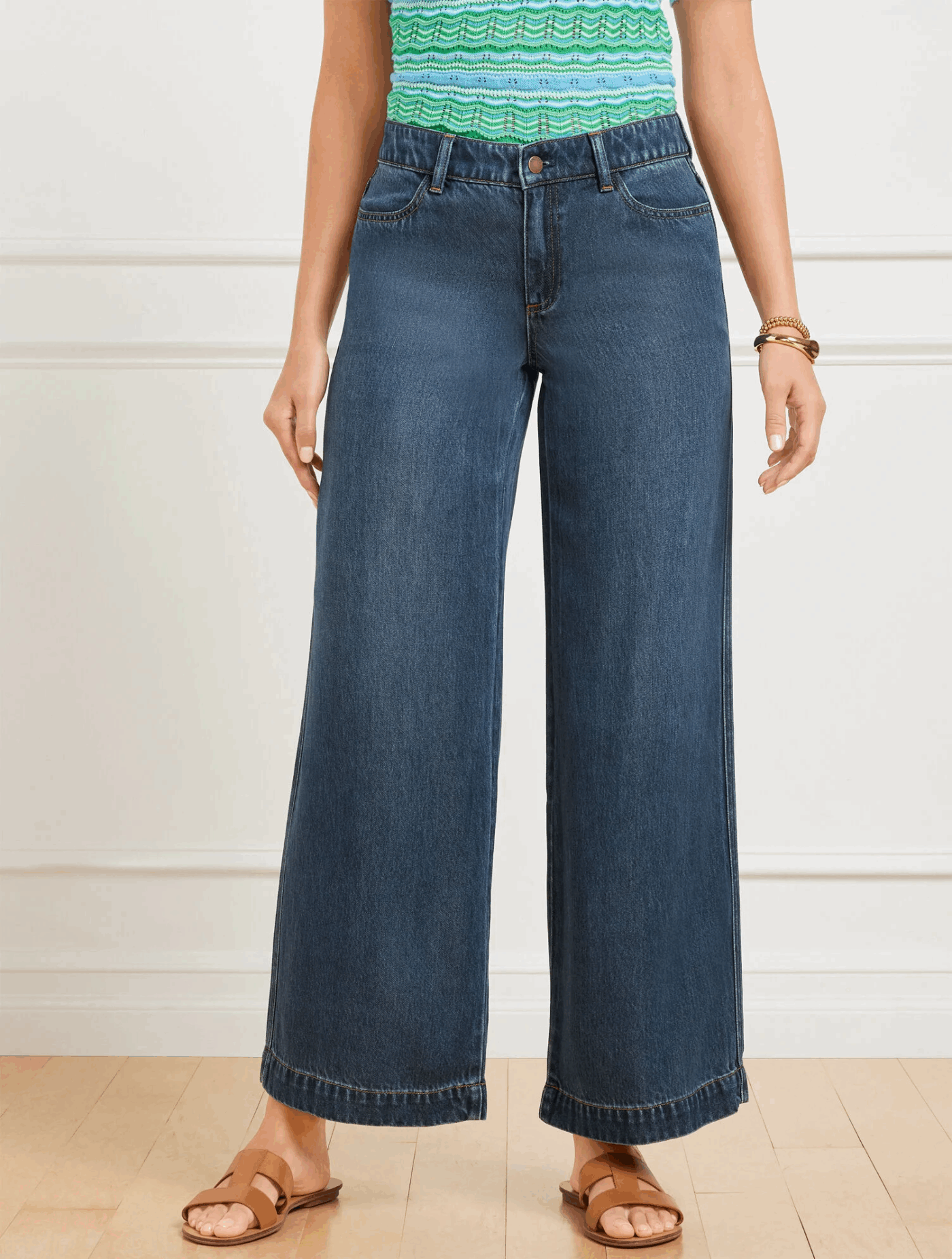 JEAN TROUSERS TO WEAR IN ITALY