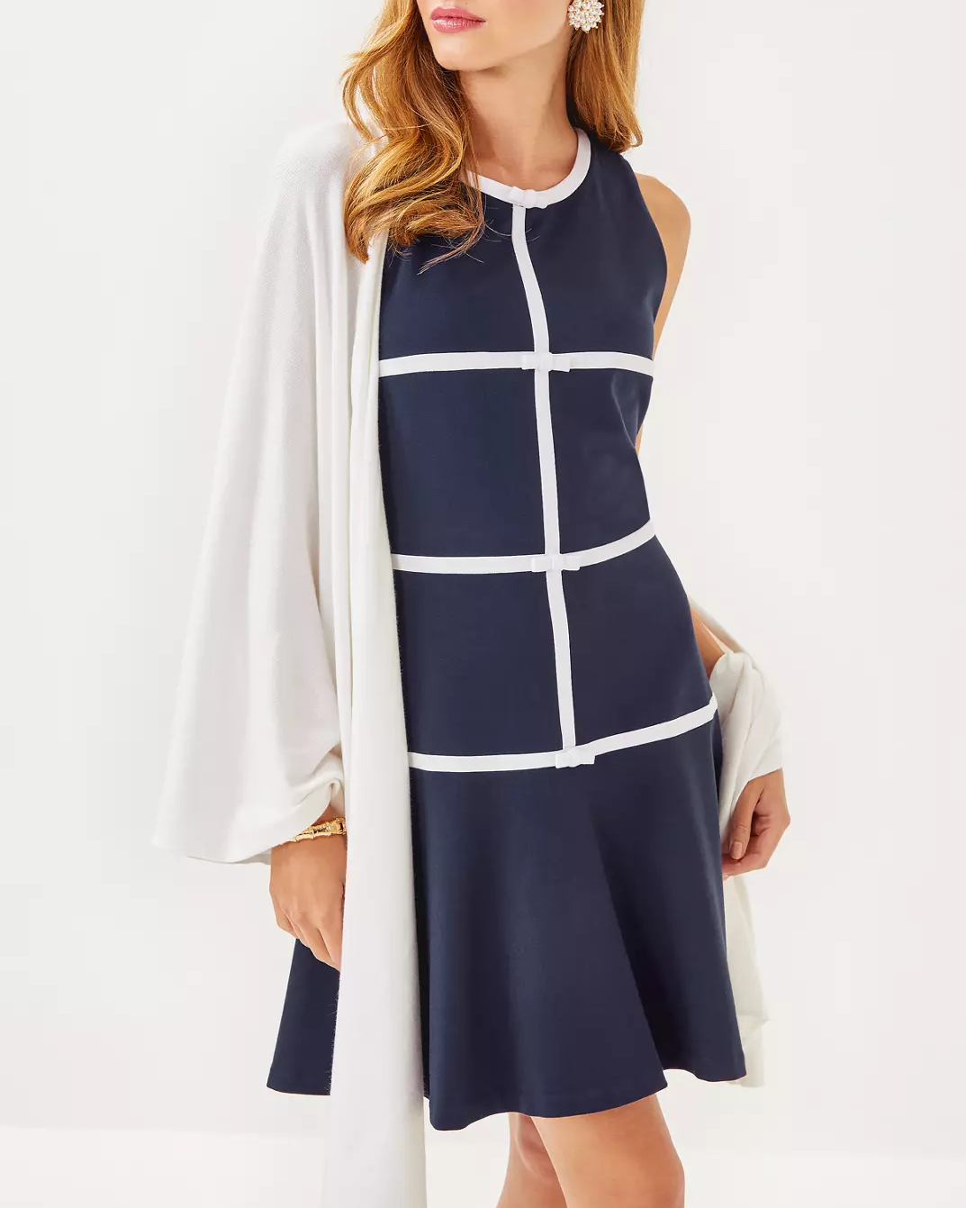 WRAP TO COVER SHOULDERS WHEN VISITING CHURCHES IN ITALY EUROPE ROME