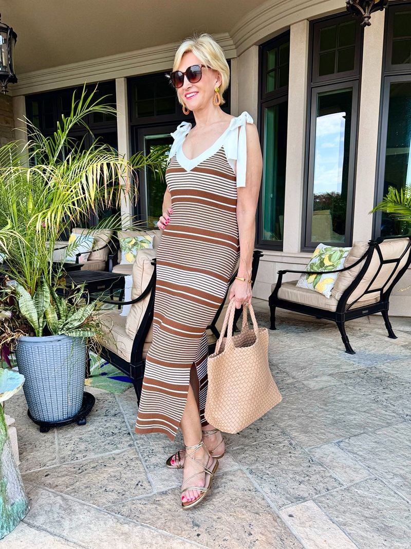 WHAT SHOES TO WEAR WHEN IT'S HOT AND SWEATY FOR WOMEN OVER 40