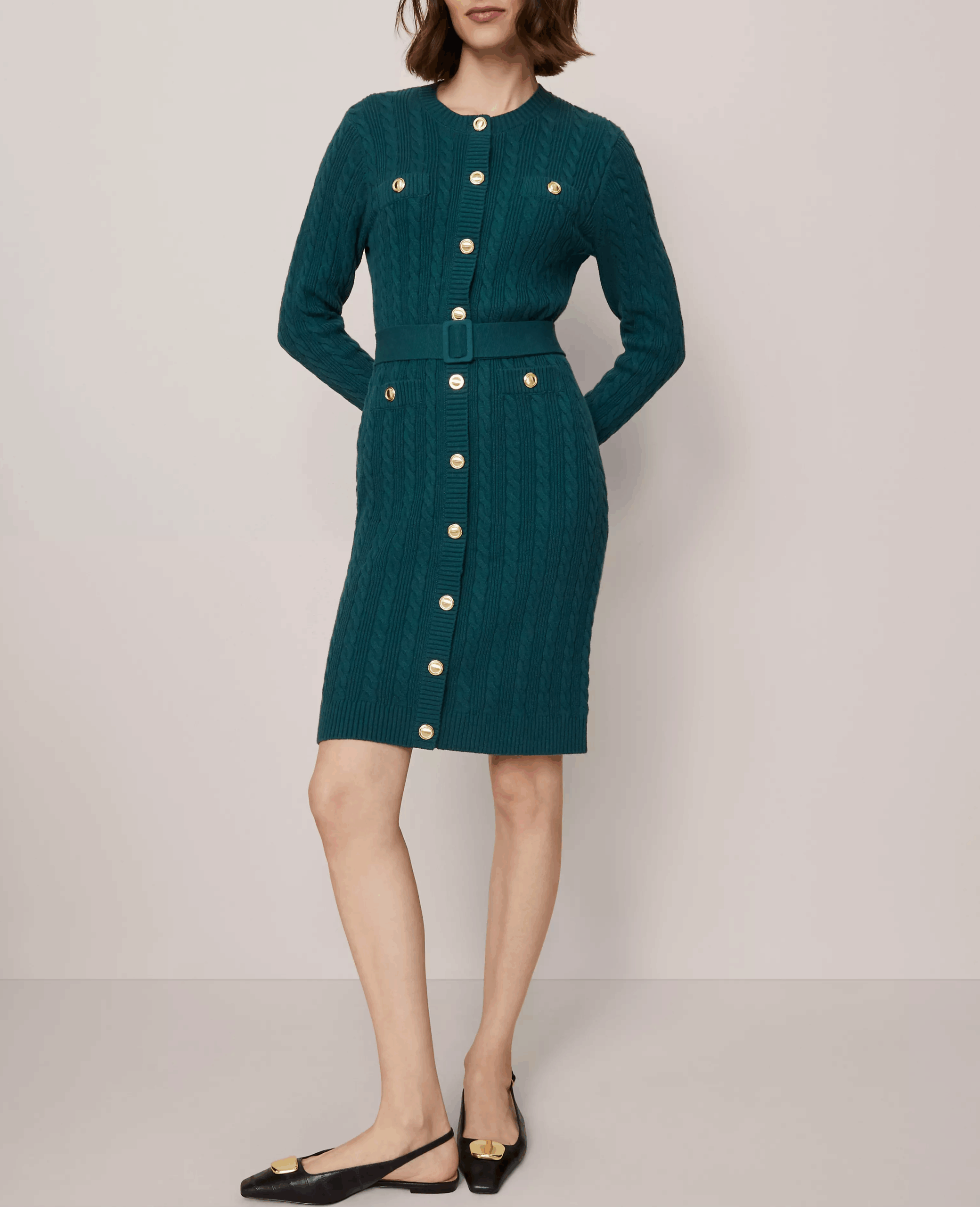 WHAT STYLES OF DRESSES TO SHOP FOR FALL 2025