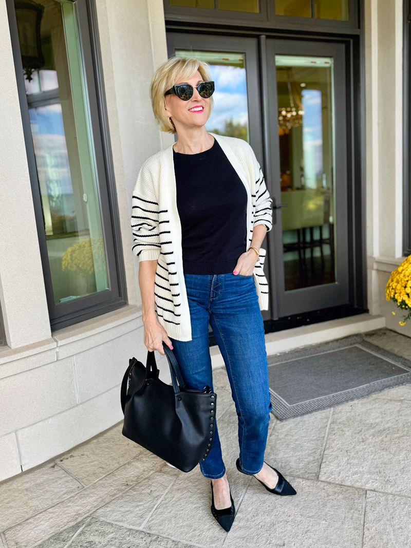 THE RIGHT WAY TO WEAR LAYERS FOR WOMEN OVER 40 50 60 